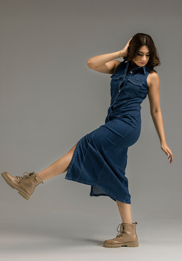 SLEEVELESS DARK BLUE DENIM DRESS